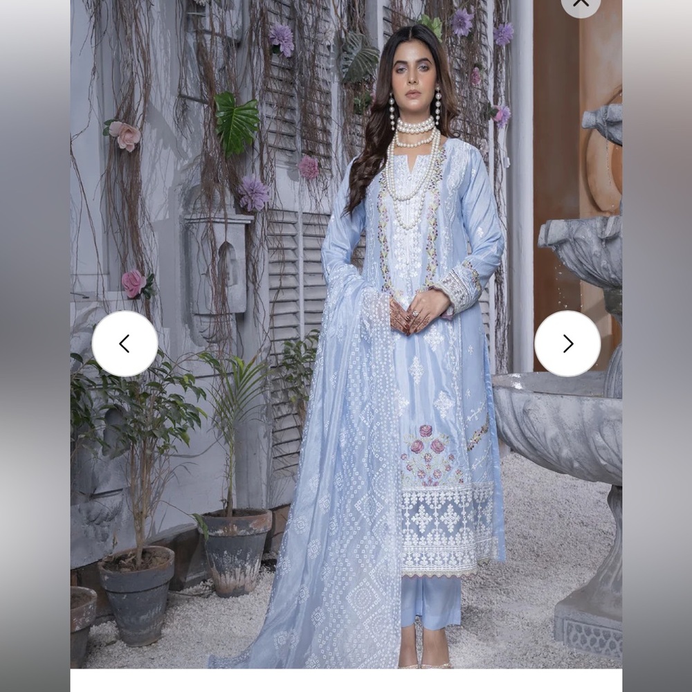 Indian Bollywood Pakistani crystal blue 3 pc outfit